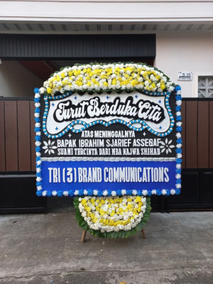 Papan Bunga Duka di Dompu